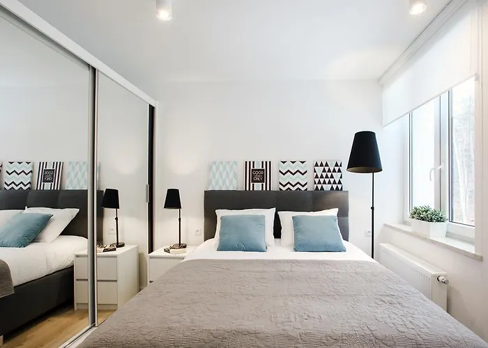 アパート Mistral カルパッチ